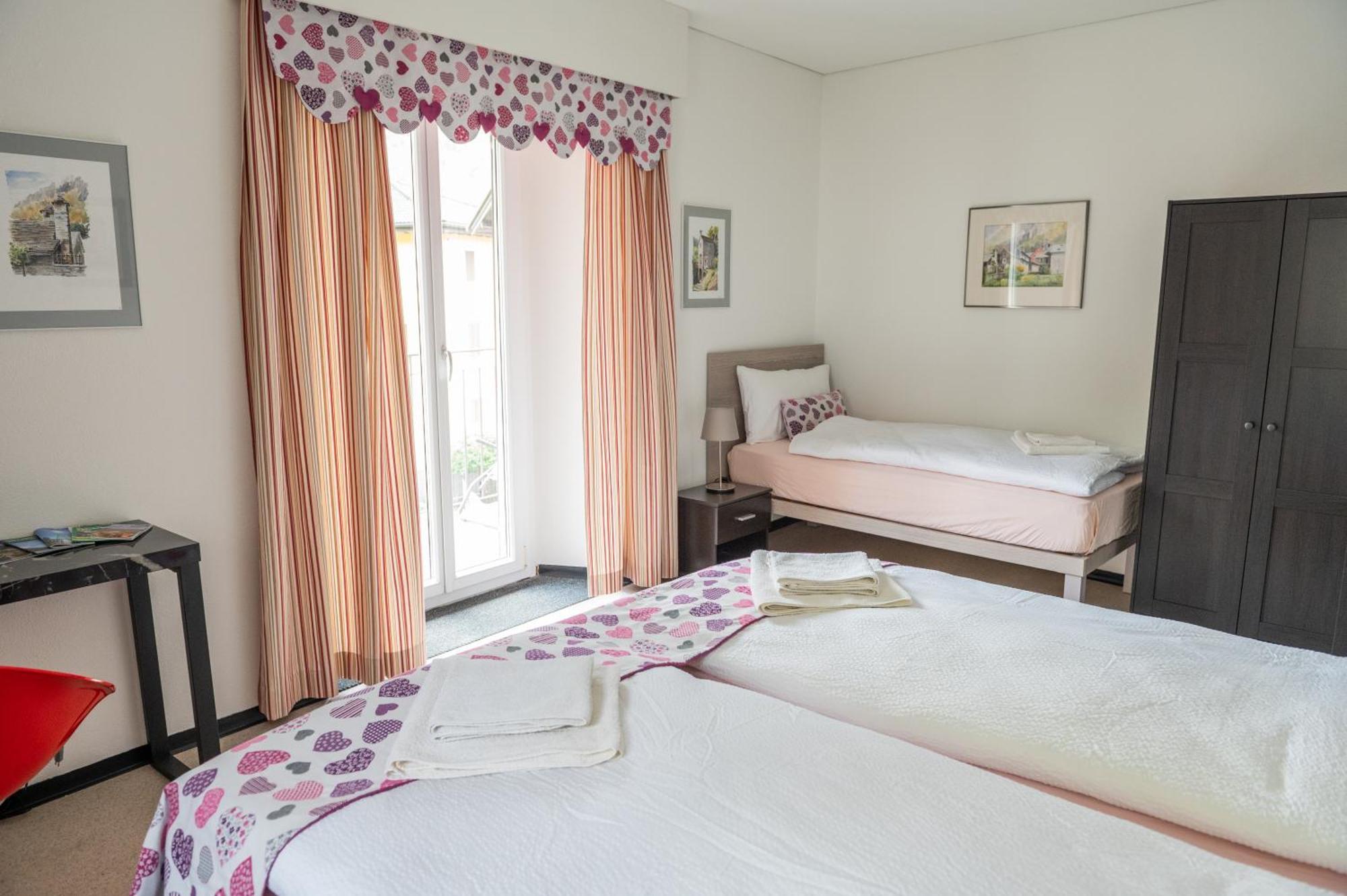 Locanda Poncini Maggia Luaran gambar