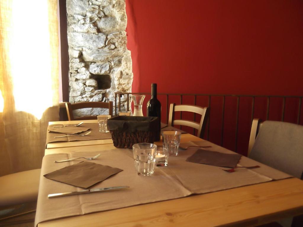 Locanda Poncini Maggia Luaran gambar