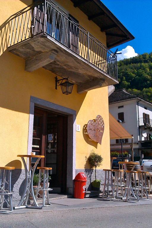 Locanda Poncini Maggia Luaran gambar